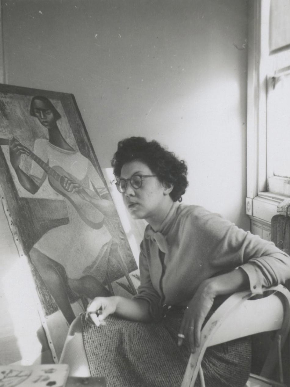 Elizabeth Catlett in her studio, 1942