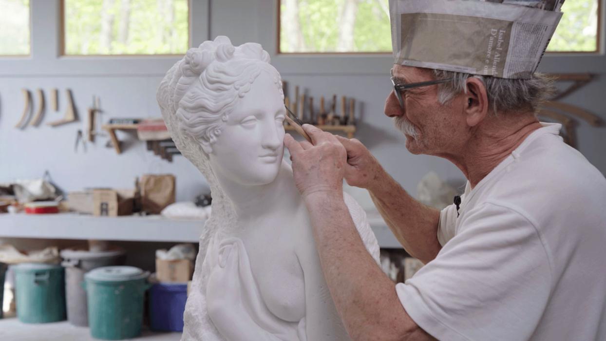 Still from See a sculptor recreate Antonio Canova’s “Venus” step-by-step, from clay to marble | Time Lapse Art